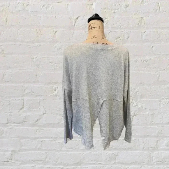 Cherish Gold Sweater - Picture 5 of 6